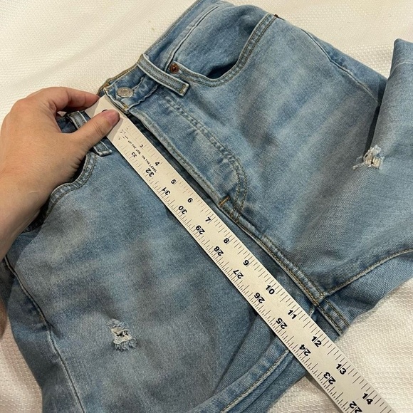 Levis Wedgie Skinny Buttonfly Distressed Light Wash Jeans - Picture 7 of 9